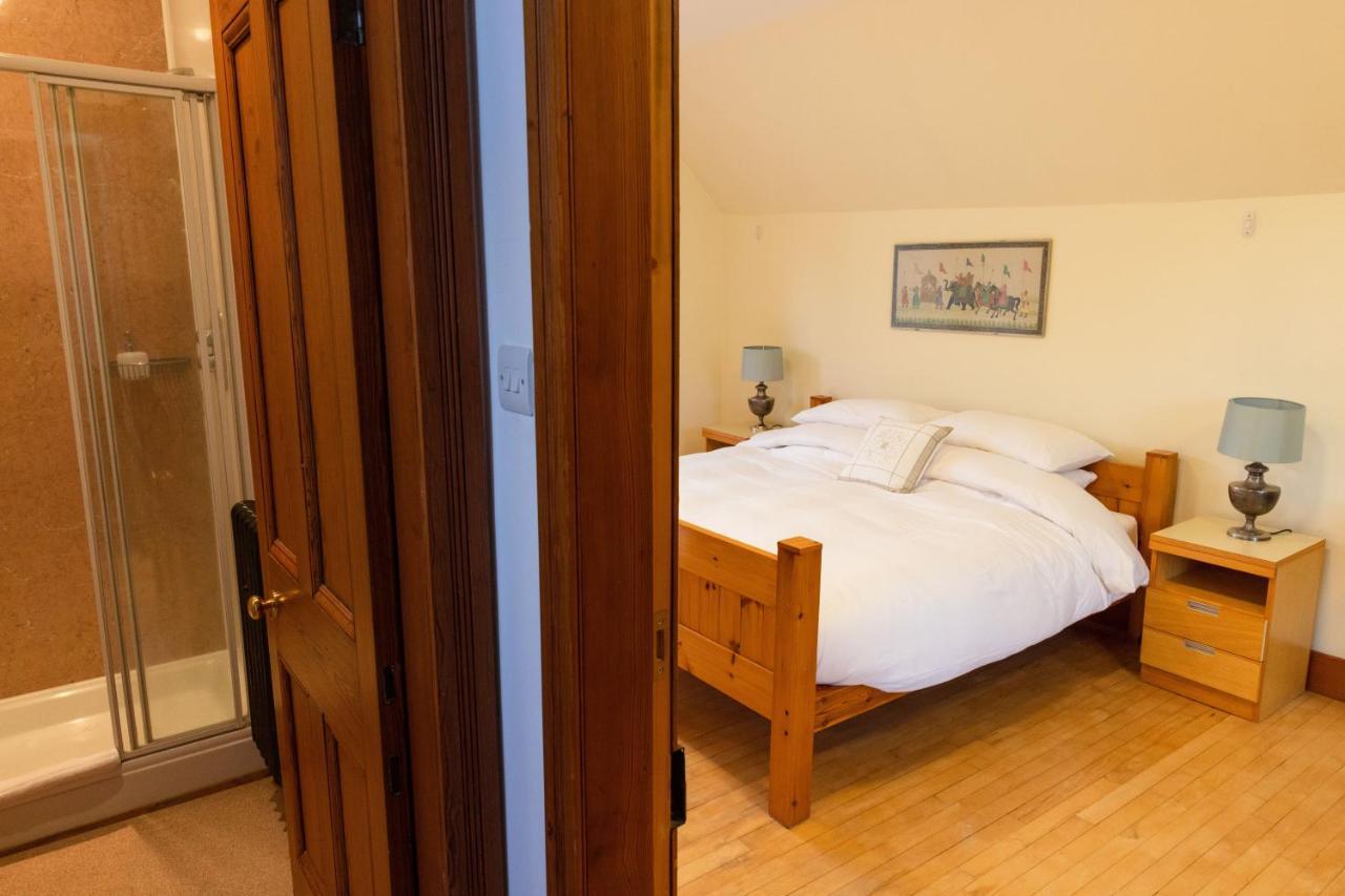 Schoolhouse Bed & Breakfast Ballater Exterior photo